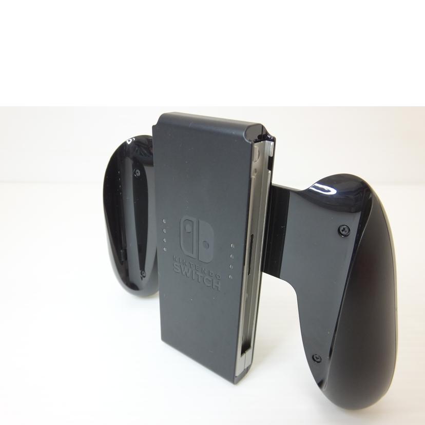 nintendo 任天堂/ストアカスタム有機ELスイッチ本体ホワイト/HEG-S-KAYAA//XTJ10545000298/ABランク/88