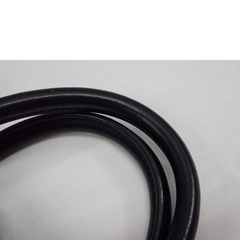 LV LV/ポルトドキュマン.ヴォワヤージュ/モノグラムマカサー/M40225//RI3***/ABランク/62