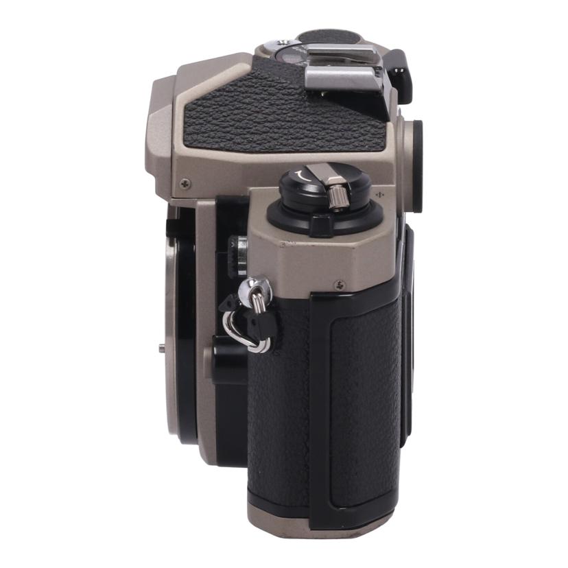 Nikon Nikon/フィルム一眼レフ ボディ/ FM2 チタン/new FM2/T//9019173/Bランク/62