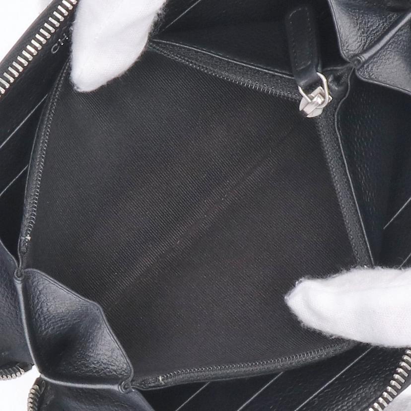 CHANEL シャネル/マトラッセラウンドファスナー長財布/キャビアスキン//110*****/ABランク/94