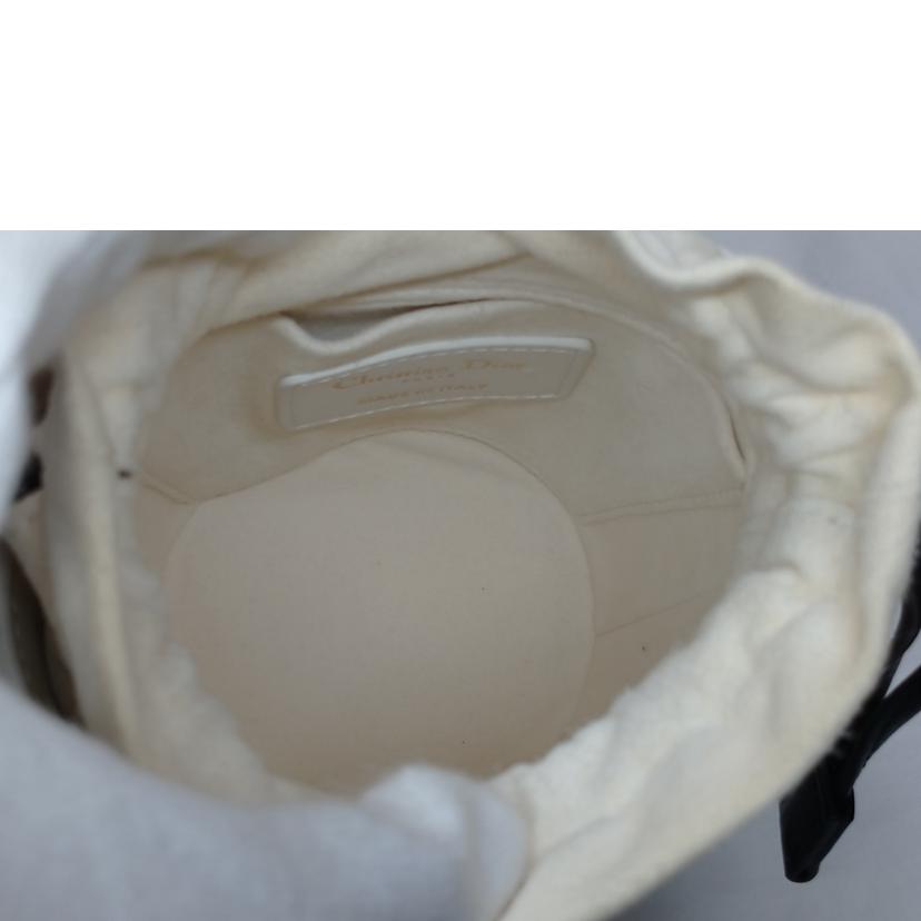 Christian Dior クリスチャンディオール/ヴァイブ マイクロ バケットバッグ/S6250OSGQ//Aランク/52