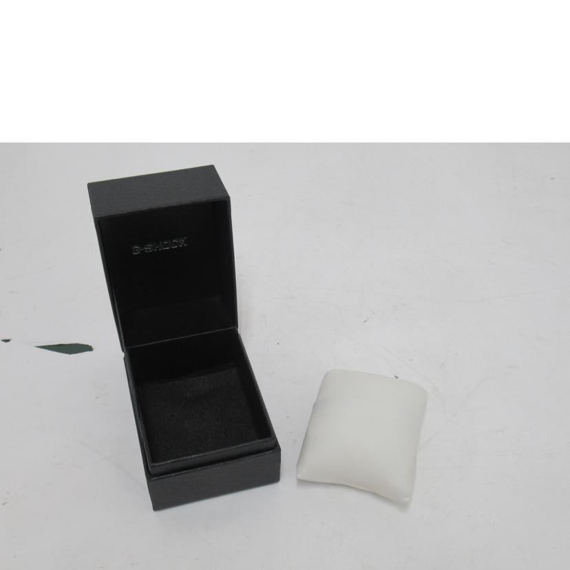 CASIO/G-SHOCK/電波ソーラー/White Tricolor/GW-M5610TR//ABランク/63