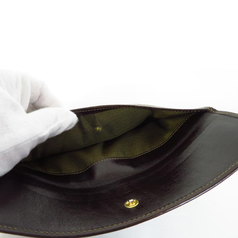 FENDI フェンディ/ズッカ柄 二つ折り長財布/30806//ABランク/81