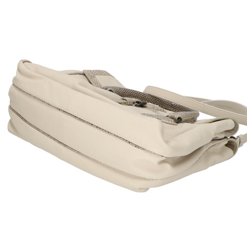 BOTTEGA VENETA ボッテガヴェネタ/レザー2wayショルダー//B03*******/Aランク/75