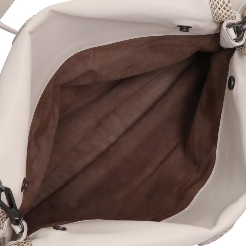 BOTTEGA VENETA ボッテガヴェネタ/レザー2wayショルダー//B03*******/Aランク/75