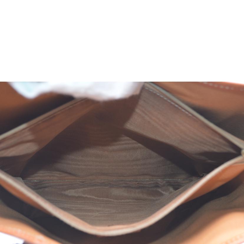 CELINE セリーヌ/マダカムラインスモールレザートート//DM9*/ABランク/89