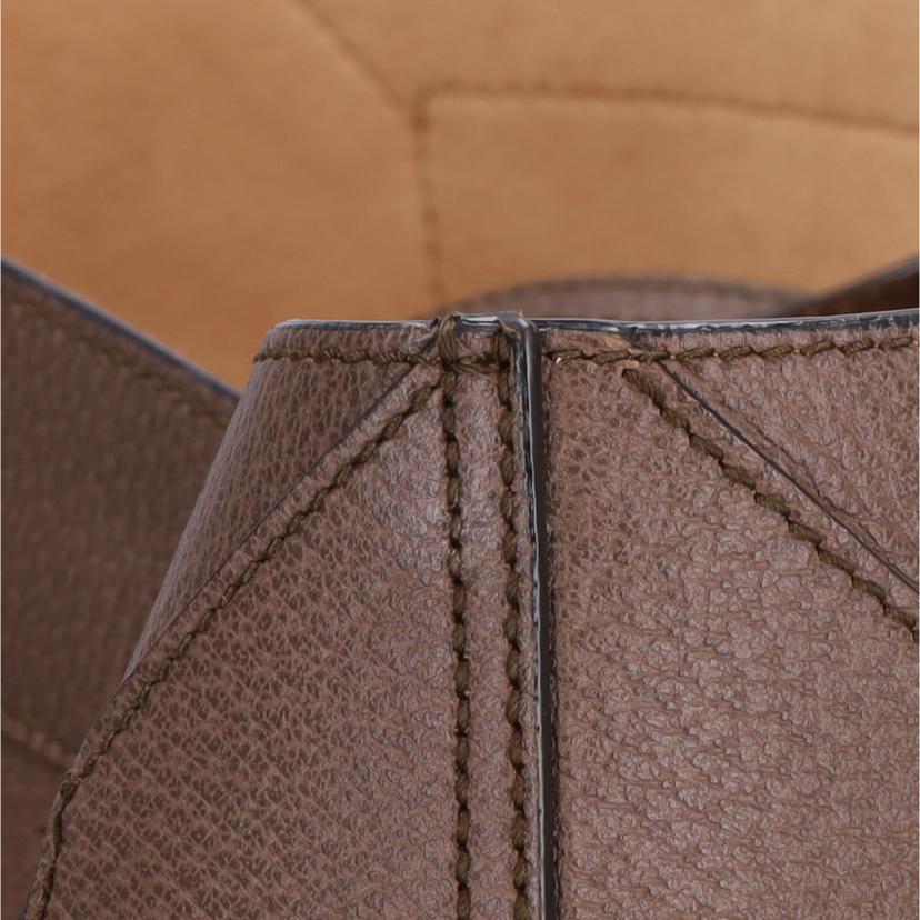 GUCCI グッチ/GGスプリームオフディアシェリーライントート/ポーチ付/547947//204***/ABランク/75