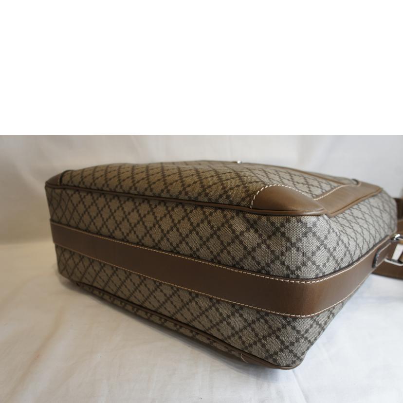 GUCCI グッチ/ディアマンテPVCメッセンジャーショルダー/267878//204991/Aランク/92