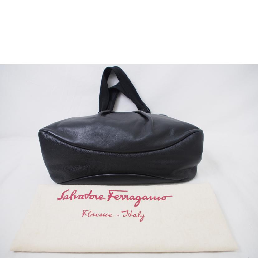 Ferragamo フェラガモ/リボンモチーフ/レザー/トート//Bランク/78