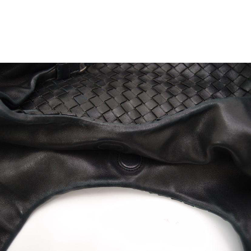 BOTTEGA VENETA ボッテガ・ヴェネタ ハンドバッグ 編み込み 肩掛け 黒 レディース/カンパーナ・イントレチャートショルダー/ブラック/125787V00168175//ABランク/69