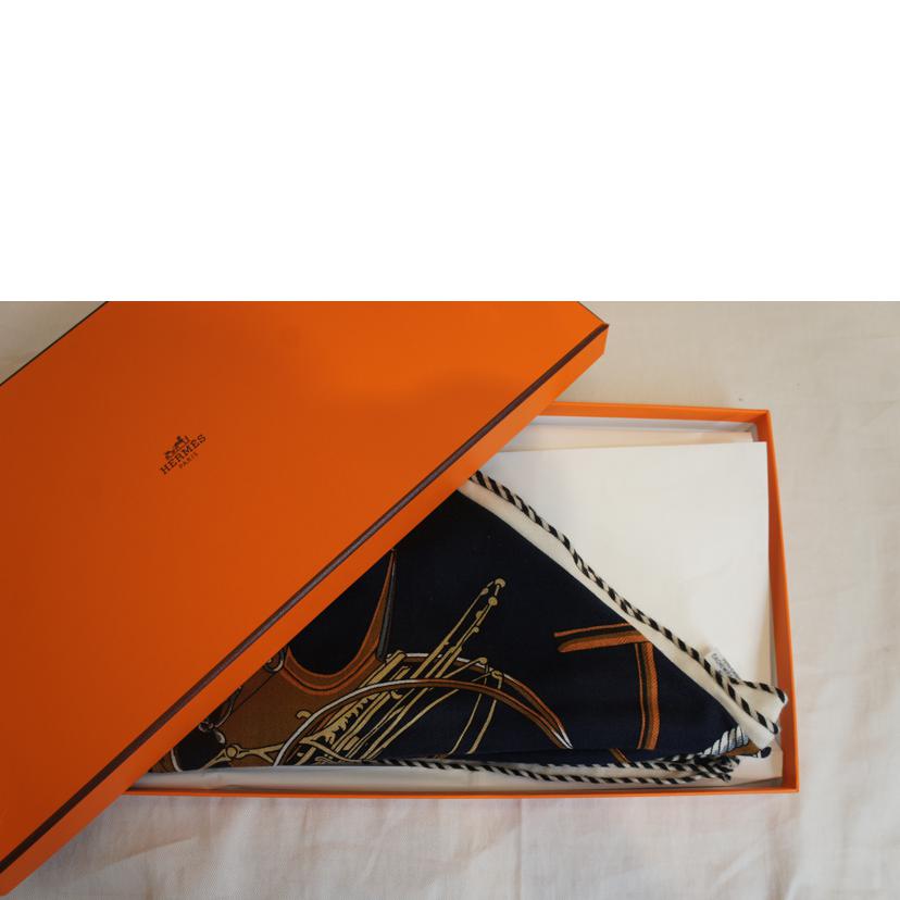 HERMES エルメス/カレトライアングルジェアン"LES VOITURES A TRANSFORMATION"//Sランク/92