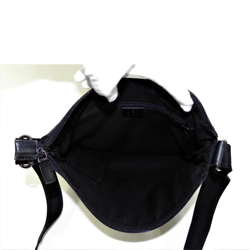 GUCCI グッチ/GG柄キャンパスショルダーバッグ/145357//001013/Aランク/81