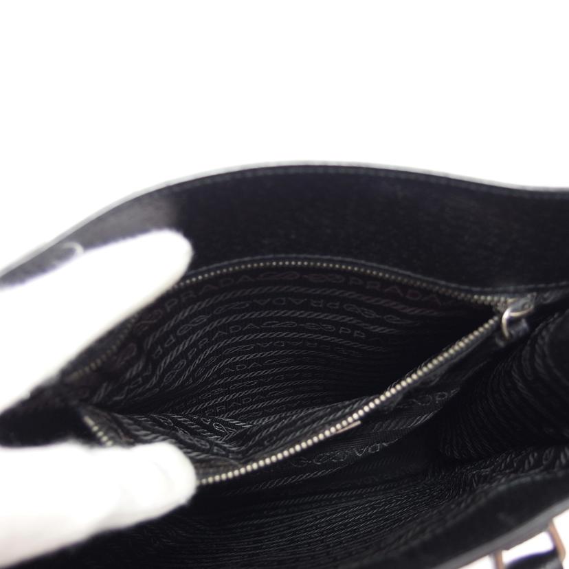 PRADA プラダ ハンドバッグ /レザーミニトートバッグ/ブラック//7/ABランク/04