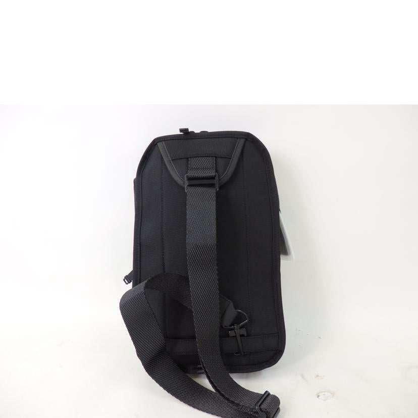 TUMI トゥミ/アルファブラボー/ナイロン/ボディバッグ/232393D//SAランク/84