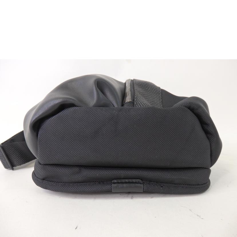 TUMI トゥミ/アルファブラボー/ナイロン/ボディバッグ/232393D//SAランク/84