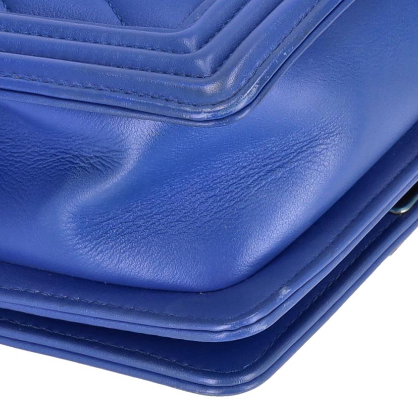 CHANEL シャネル/ボーイシャネル/Vステッチチェーンショルダー/ブルー//224*****/ABランク/75