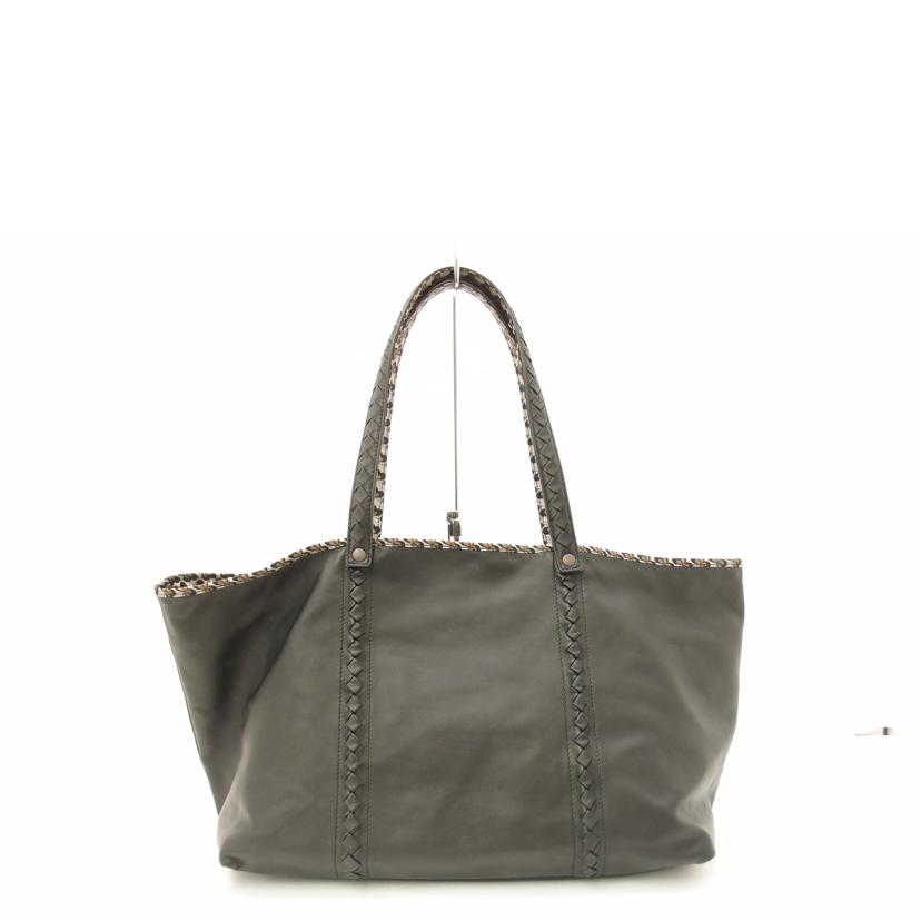 BOTTEGA VENETA ボッテガ・ヴェネタ バッグ 手提げ 肩掛け レザー バタフライ柄/イントレチャート・リバーシブルトート/黒×蝶/547380//ABランク/69