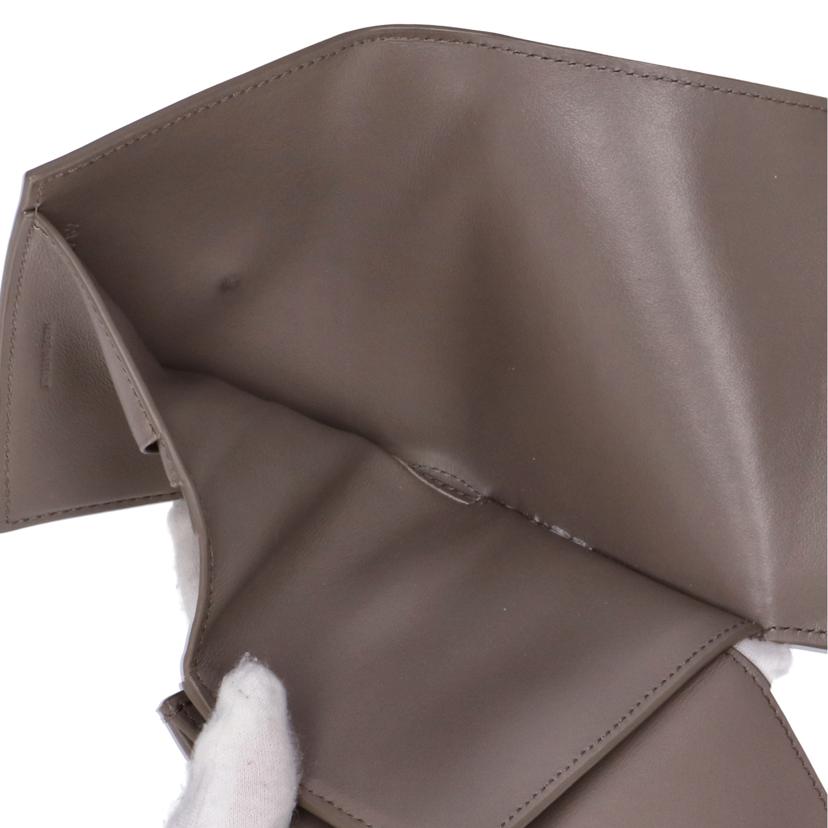 CELINE セリーヌ/トリオンフスモールフラップウォレット/10D783DPV.10BL//S.TG.3282/Aランク/75