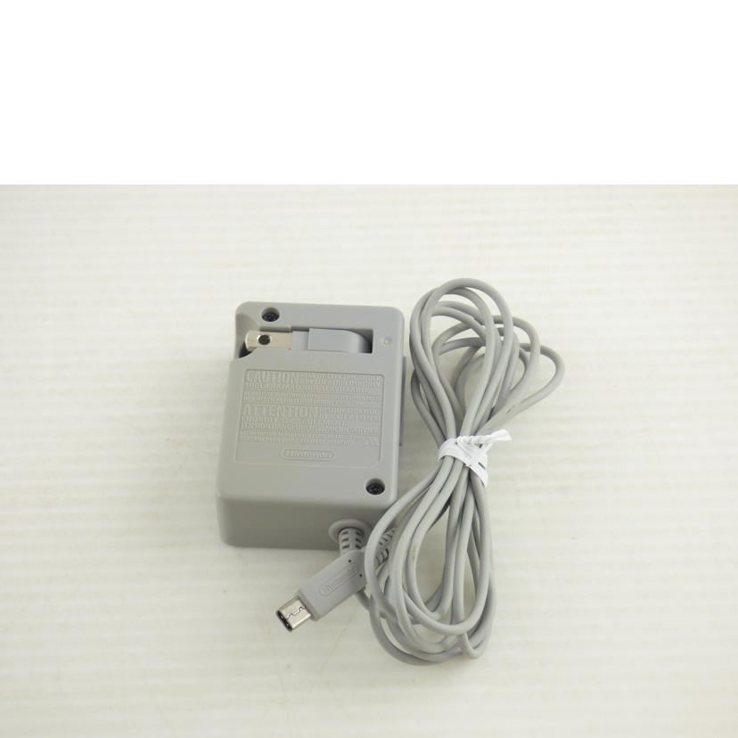 NINTENDO 任天堂/New 3DS LL/RED-001/RED-001//QJF123758666/ABランク/64