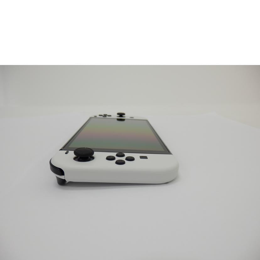 任天堂 任天堂/スイッチ本体有機ELモデルホワイト/HEG-S-KAAAA//XTJ50147750962/ABランク/88