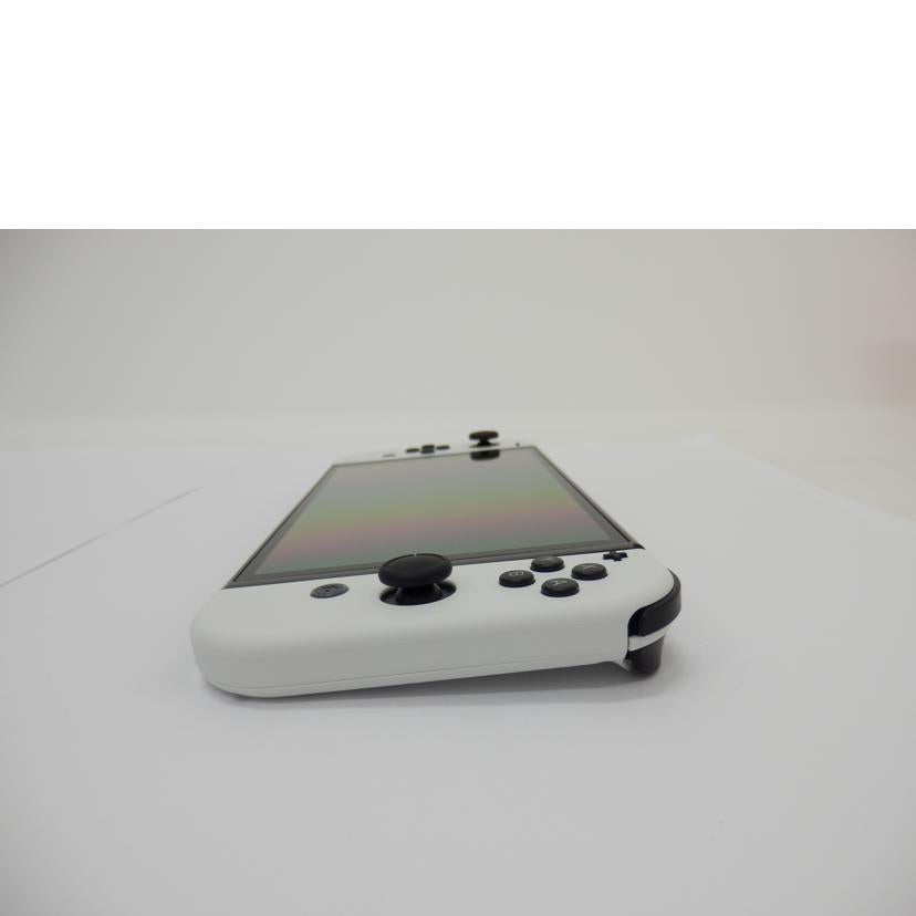 任天堂 任天堂/スイッチ本体有機ELモデルホワイト/HEG-S-KAAAA//XTJ50147750962/ABランク/88