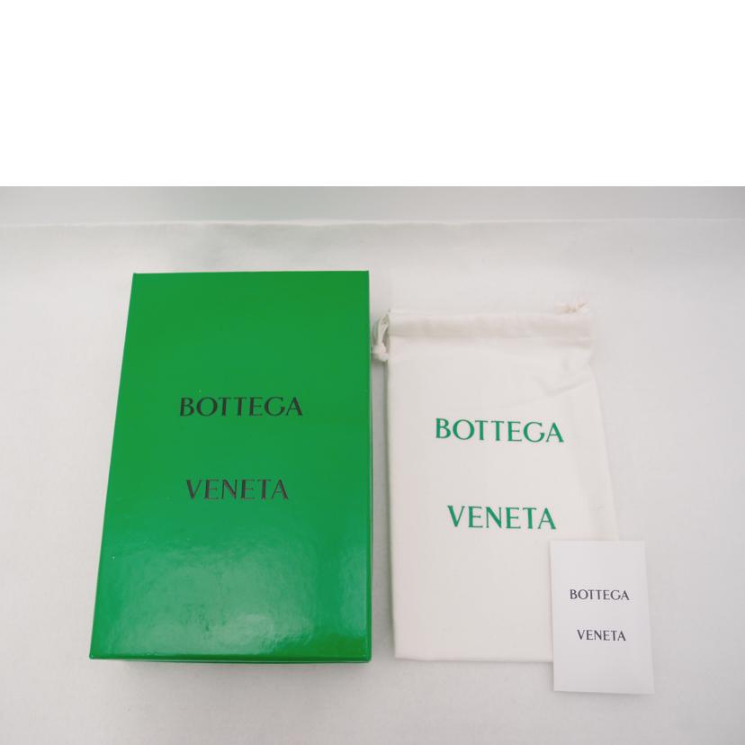 BOTTEGA VENETA ボッテガヴェネタ ラウンドファスナー長財布 白 レディース /カセットマキシイントレチャート長財布/ホワイト/649607VBWD2//ABランク/69
