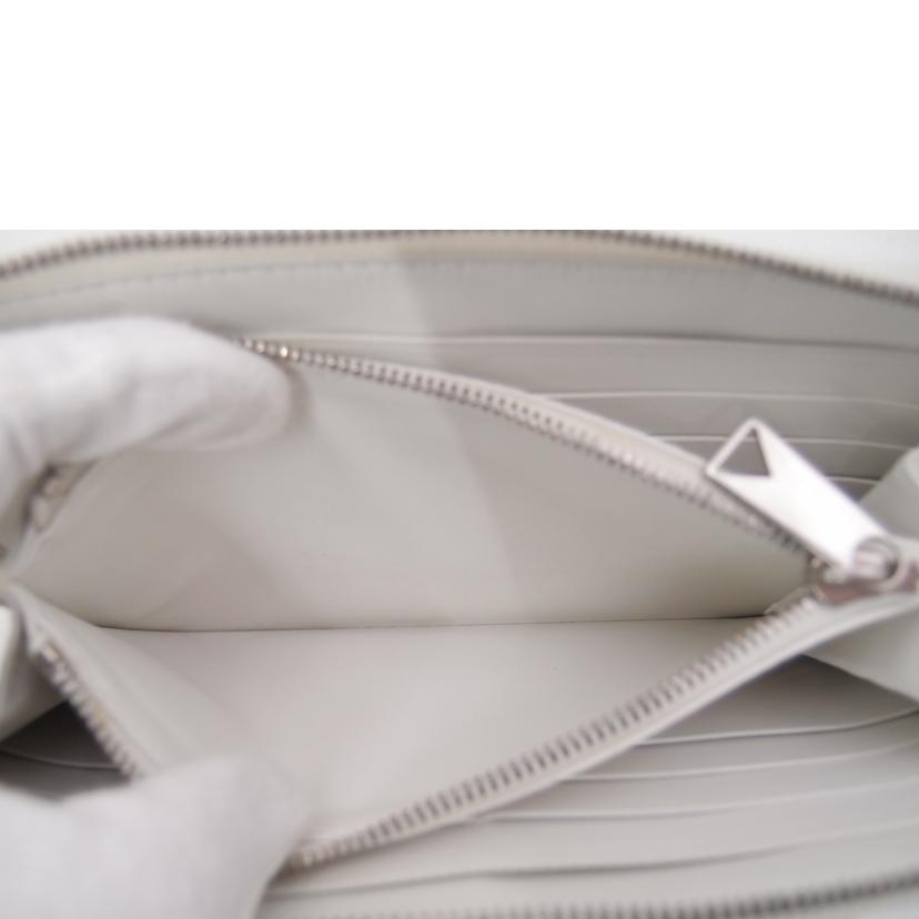 BOTTEGA VENETA ボッテガヴェネタ ラウンドファスナー長財布 白 レディース /カセットマキシイントレチャート長財布/ホワイト/649607VBWD2//ABランク/69