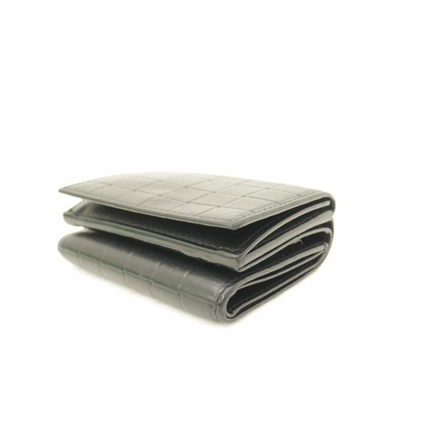 BOTTEGA VENETA ボッテガヴェネタ コンパクトウォレット 黒 メンズ/三つ折り財布/ブラック//Aランク/69