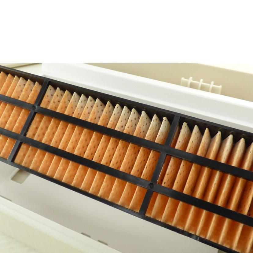 IRIS OHYAMA アイリスオーヤマ/大風量加湿セラミックファンヒーター/JKC125D1//BCランク/64