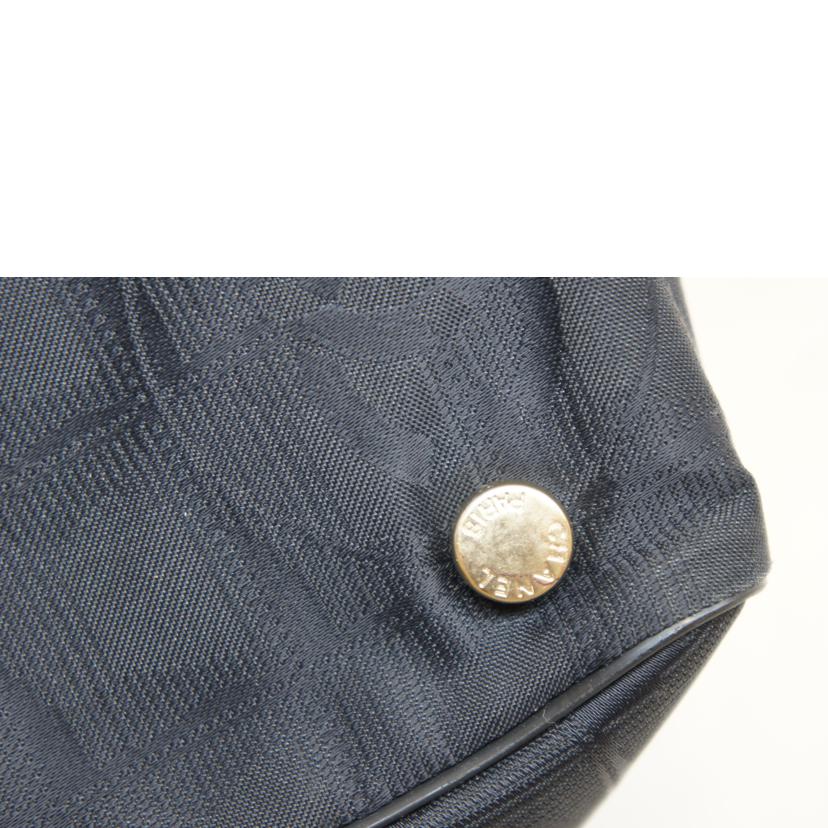 CHANEL シャネル/ニュートラベルライントートブラック//820****/Aランク/92