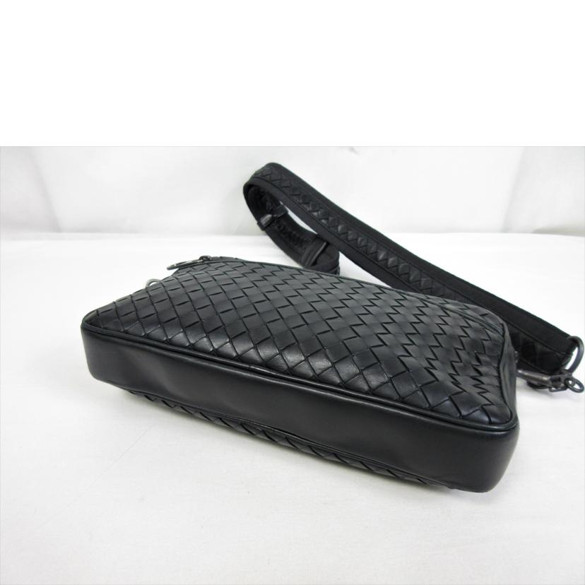 BOTTEGAVENETA ボッテガ/イントレチャート クロスボディショルダーバッグ//B07826660G/Bランク/70