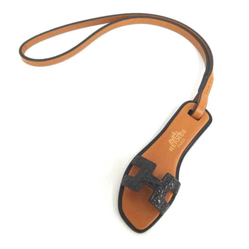 HERMES/ナチュレル・サーブル/ノワール・バックチャーム//SAランク/82