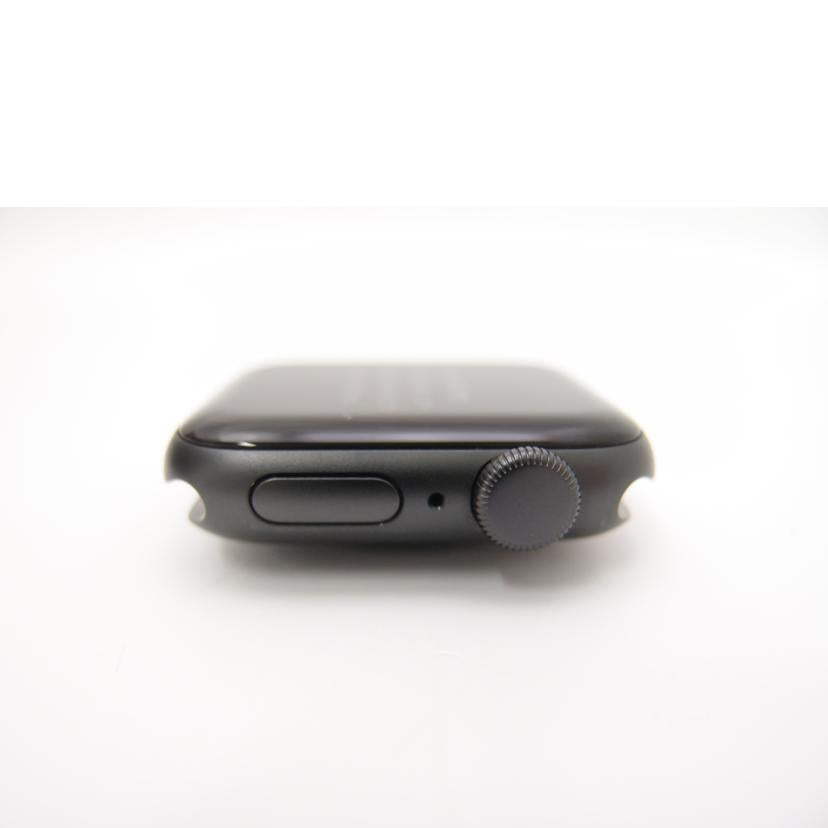 Apple アップル/Apple Watch SE GPSモデル 40mm ミッドナイトスポーツバンド/MKQ13J/A//G99HNDLTQ07V/Aランク/69