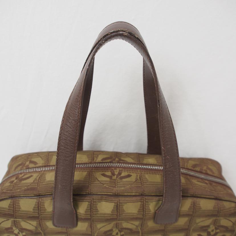 CHANEL CHANEL/ニュートラベルラインミニボストン/カーキ/A15828//7243324/ABランク/78