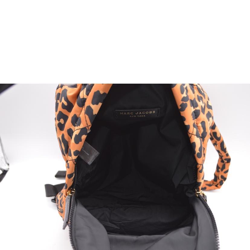 MARC JACOBS マークジェイコブス/レオパードキルティングスモールバックパック/M0016685-761//SAランク/89