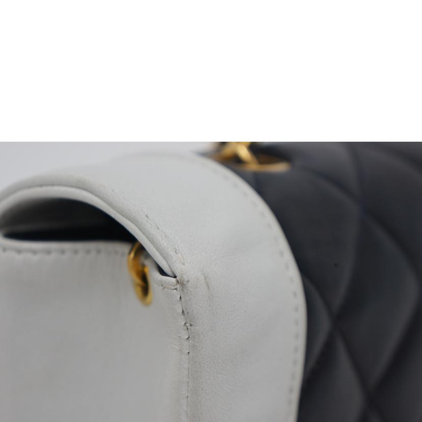 CHANEL シャネル/マトラッセ/ダイアナフラップ/チェーンショルダー/バイカラー/A01165//2400053/ABランク/09