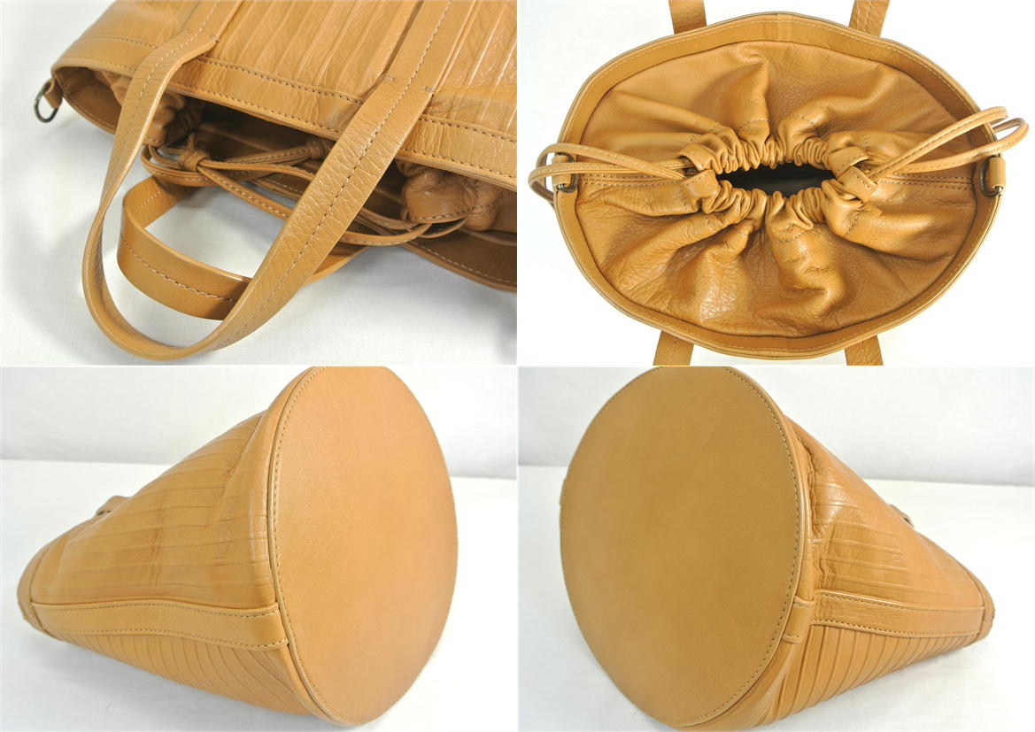 IO PELLE イオペレ /巾着2WAYハンドバッグ /キャメル/ABランク/51
