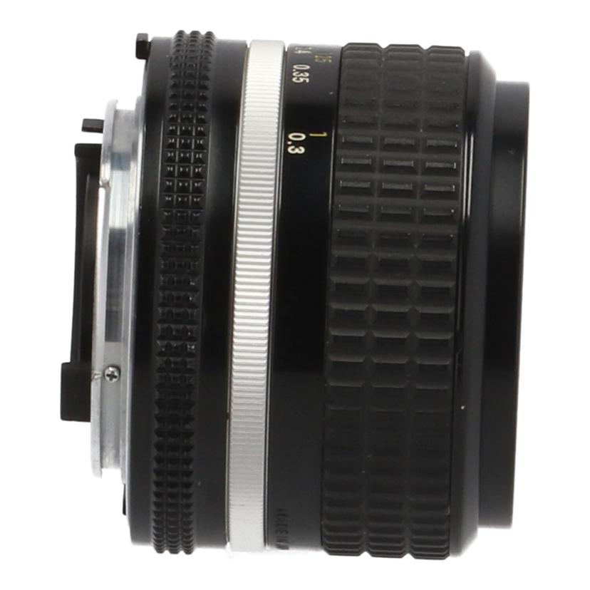 Nikon ニコン/交換レンズ/35mm/Ai Nikkor 35mm F2.8//521491/Cランク/77