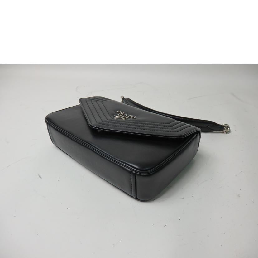 PRADA プラダ/レザーチェーンショルダーバッグ/1BD300//25/M/Aランク/84