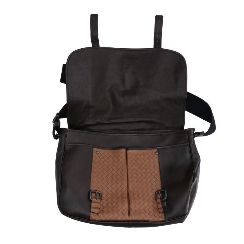 BOTTEGA VENETA ボッテガヴェネタ/イントレチャート メッセンジャーバッグ/ブラウン//Bランク/75