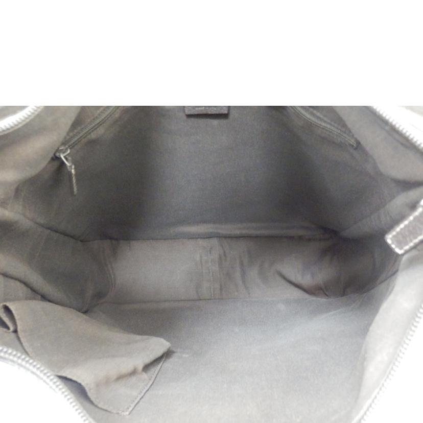 GUCCI GUCCI/GGクリスタルワンショルダーバッグ/293581//204990/Bランク/88