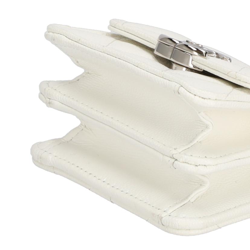 CHANEL シャネル CHANEL ミニミニマトラッセ チェーンショルダー キャビアスキン ホワイト 32080717/ミニミニマトラッセチェーンショルダー/キャビアスキン白//320*****/Aランク/37