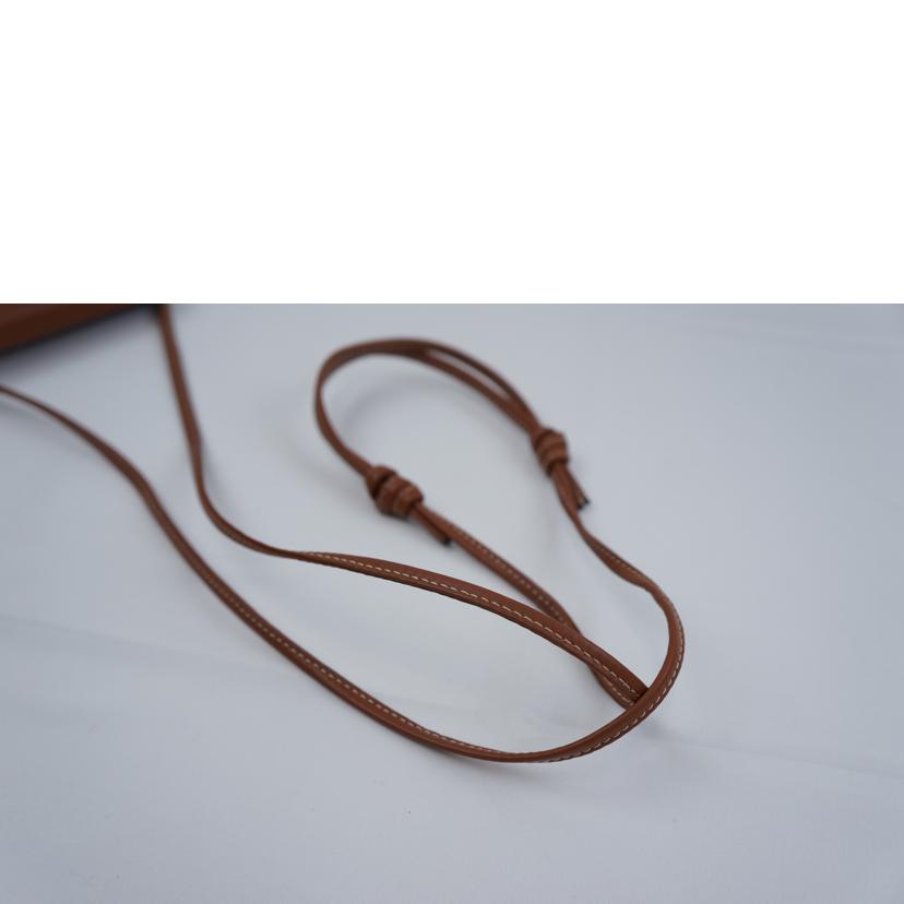 CELINE セリーヌ/トリオンフ スマートフォンショルダー//A-A******/Aランク/67