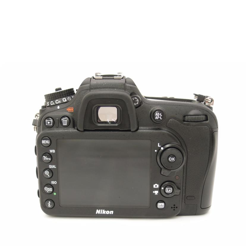 Nikon ニコン/デジタル一眼/D7200ボディ//2009997/Aランク/69