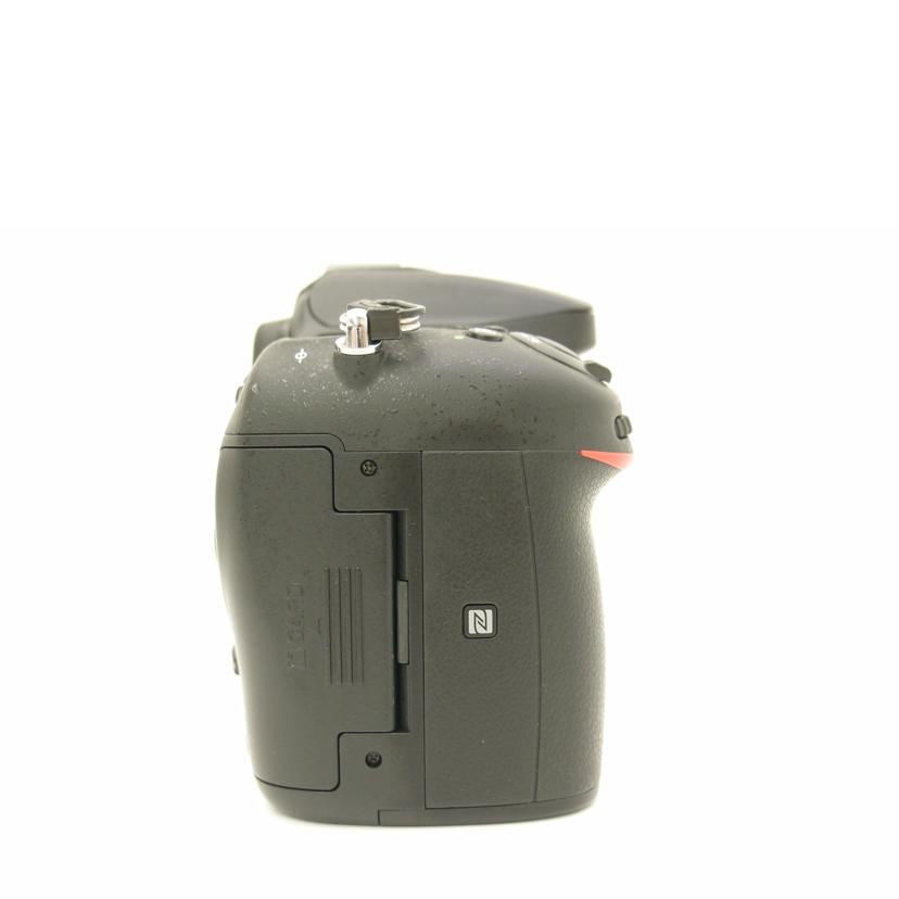 Nikon ニコン/デジタル一眼/D7200ボディ//2009997/Aランク/69