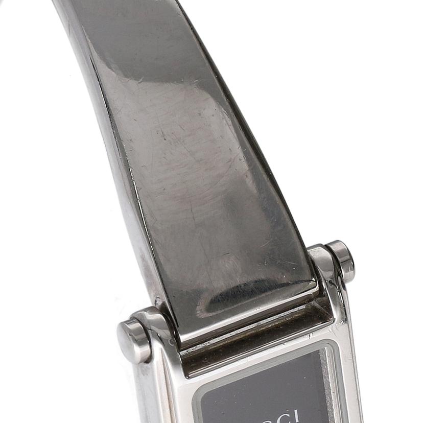 GUCCI グッチ/バングルウォッチ・ブラック×シルバー/クオーツ/1500L//100****/Bランク/63