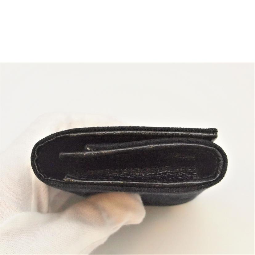 GUCCI グッチ/GGキャンバス折り財布/120965//4276/ABランク/91