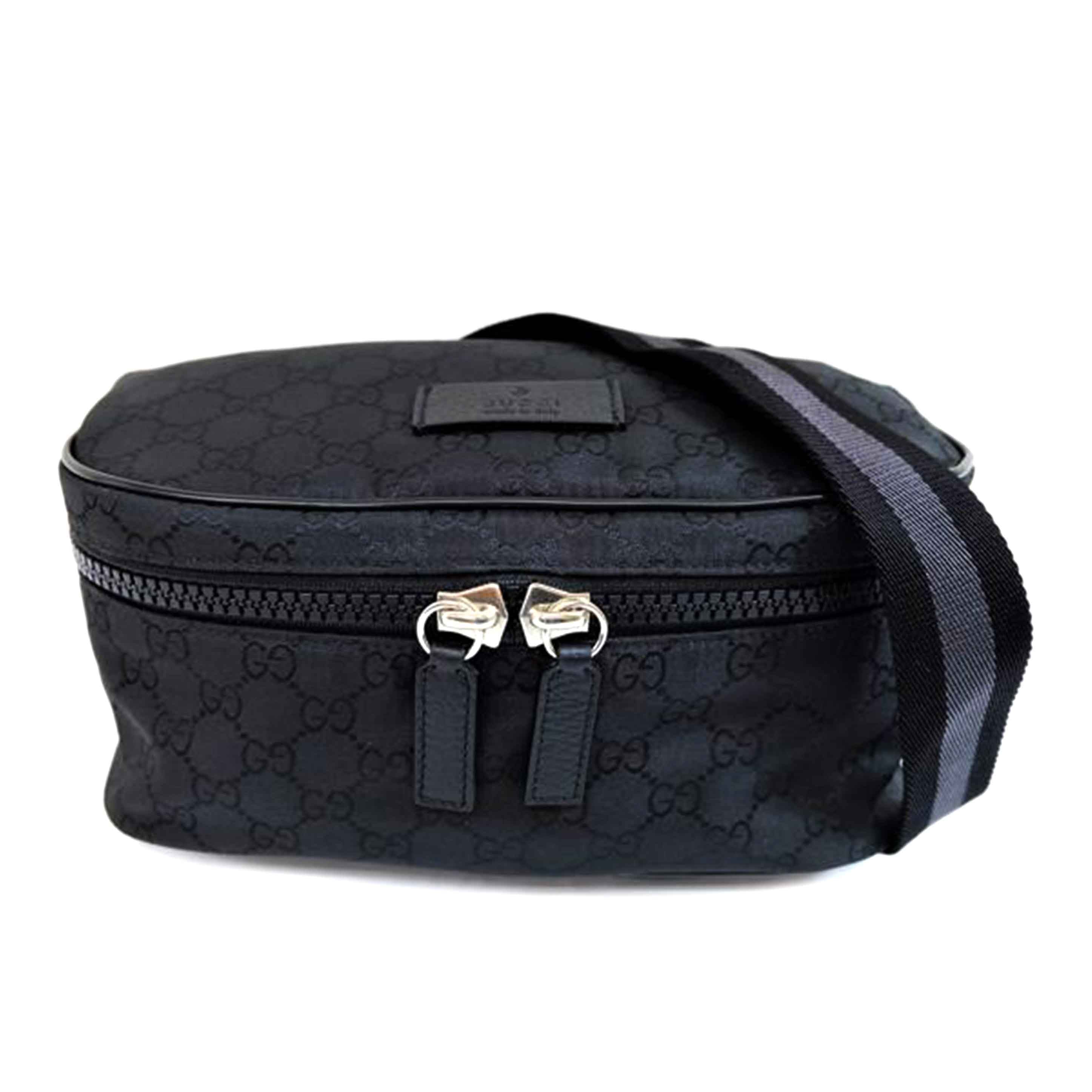 GUCCI グッチ/GGナイロンボディバック/449182//527***/Aランク/71