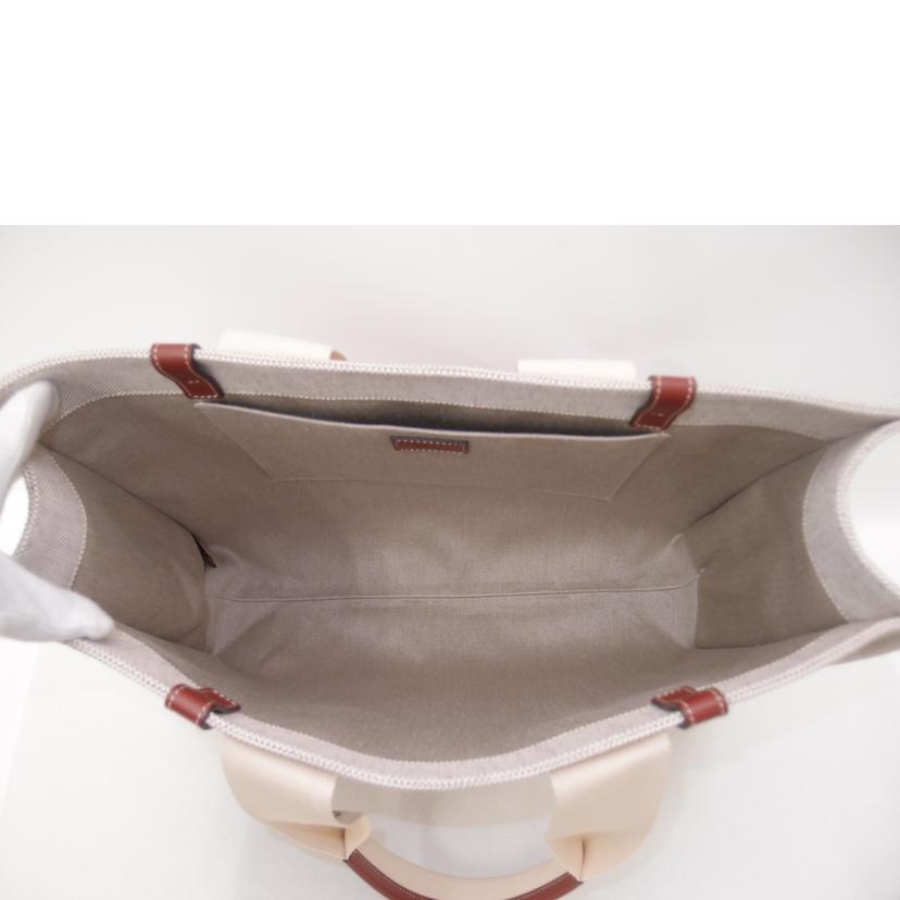 Chloe' クロエ キャンバス トートバック ハンドバック ショルダーバッグ 茶 大型バック レディース/ウッディラージトート/ブラウン/CHC22AS382J2890U//D2C***/SAランク/69