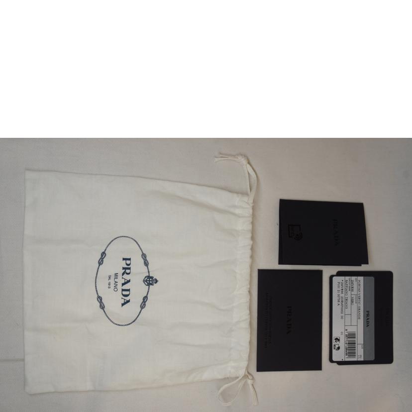 PRADA プラダ/サフィアーノレザーロングウォレットブラック/2MV836//62B/SAランク/92